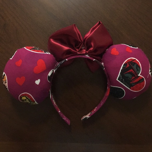 Valentine’s Day Disney Star Wars Ears - Picture 7 of 8